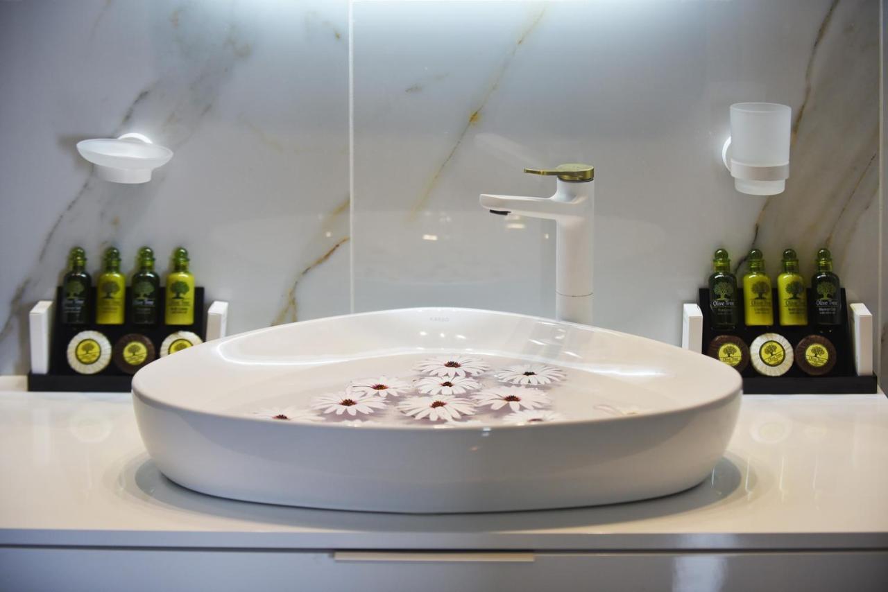 Syrene Luxury Suites Ermoúpoli Eksteriør bilde