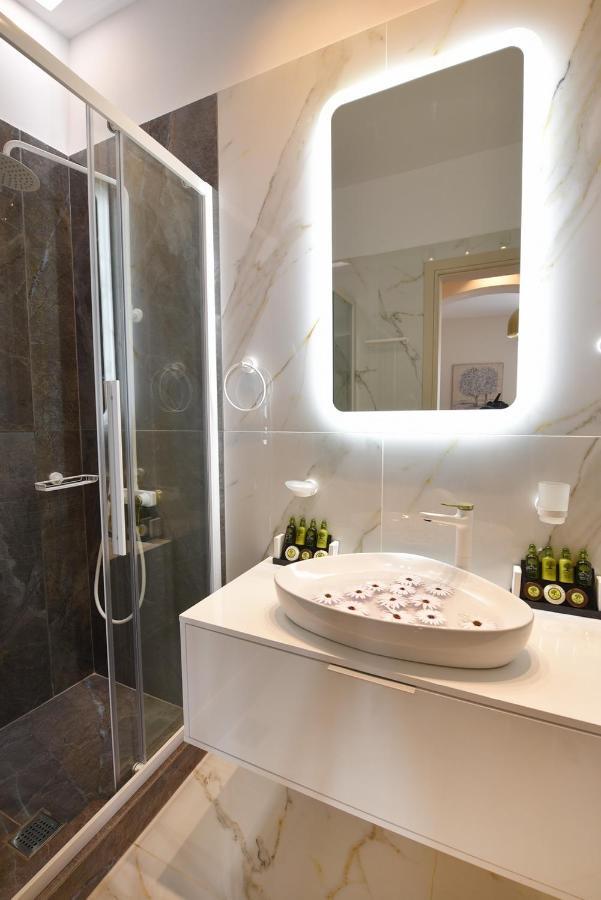 Syrene Luxury Suites Ermoúpoli Eksteriør bilde